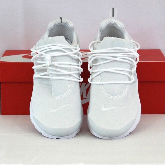 Nike Air Presto Essential 848187 100 Triple White - Picture 3 of 6
